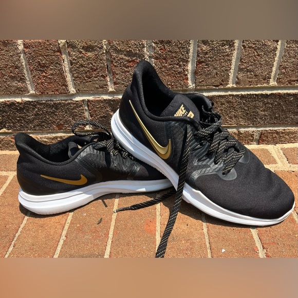 Nike Trainers - Picture 1 of 3